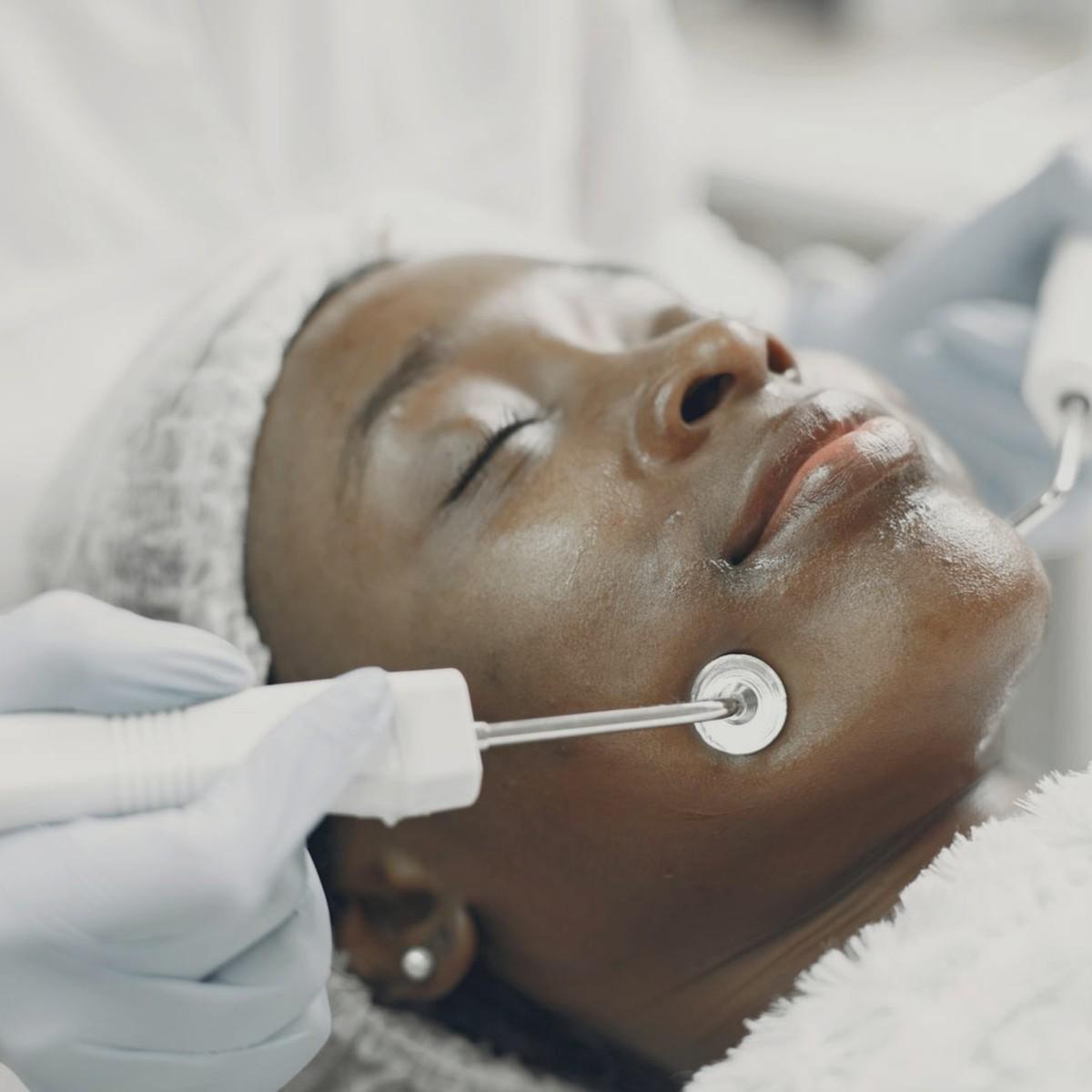 Before body contouring consultation image